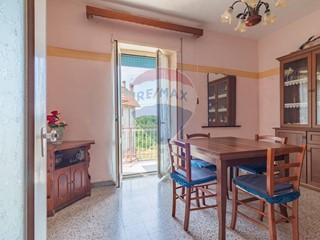 Trilocale in Vendita a Ischia di Castro, 35'000€, 62 m²