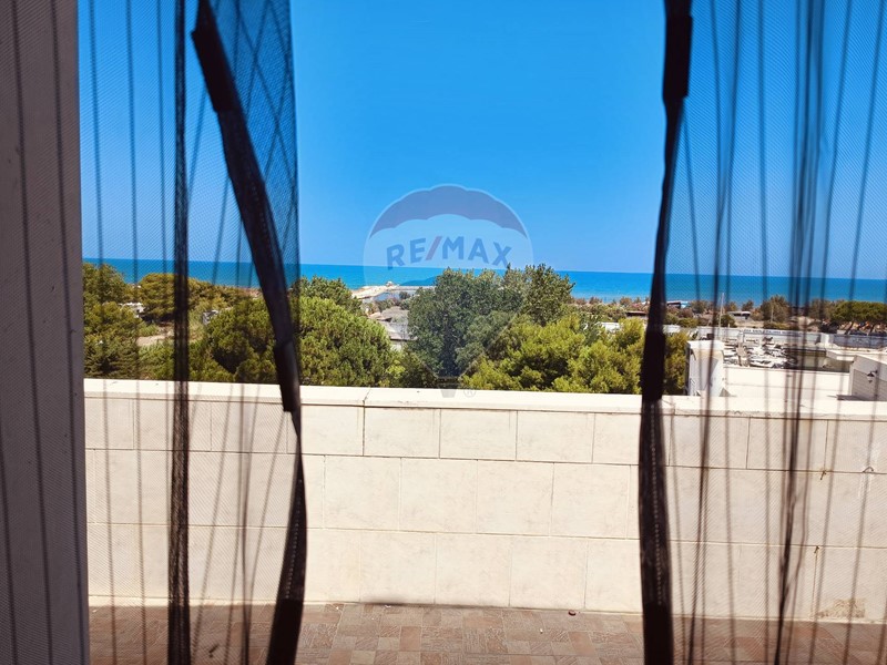 Trilocale in Vendita a Ischitella, 63'000€, 67 m²