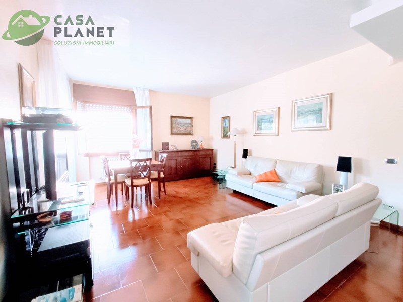 Casa Semi Indipendente in Vendita a Mogliano Veneto, 390'000€, 200 m²