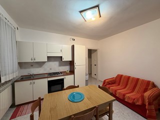 Trilocale in Affitto a Arona, 800&euro;, 55 m², arredato