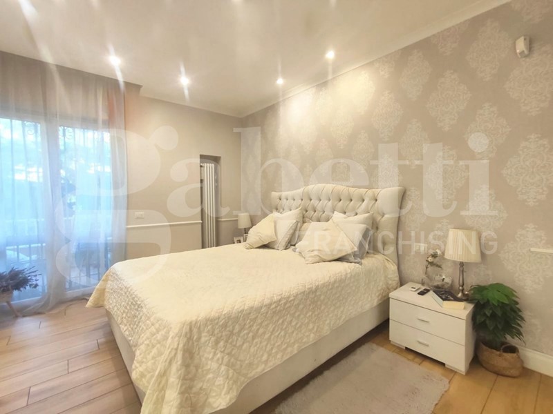 Trilocale in Vendita a Ercolano, 350'000€, 95 m²