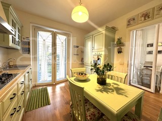 Trilocale in Vendita a Marino, 220'000€, 73 m²