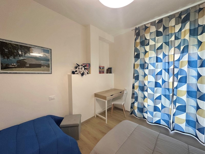 Trilocale in Affitto a Arona, 1'000€, 100 m², arredato