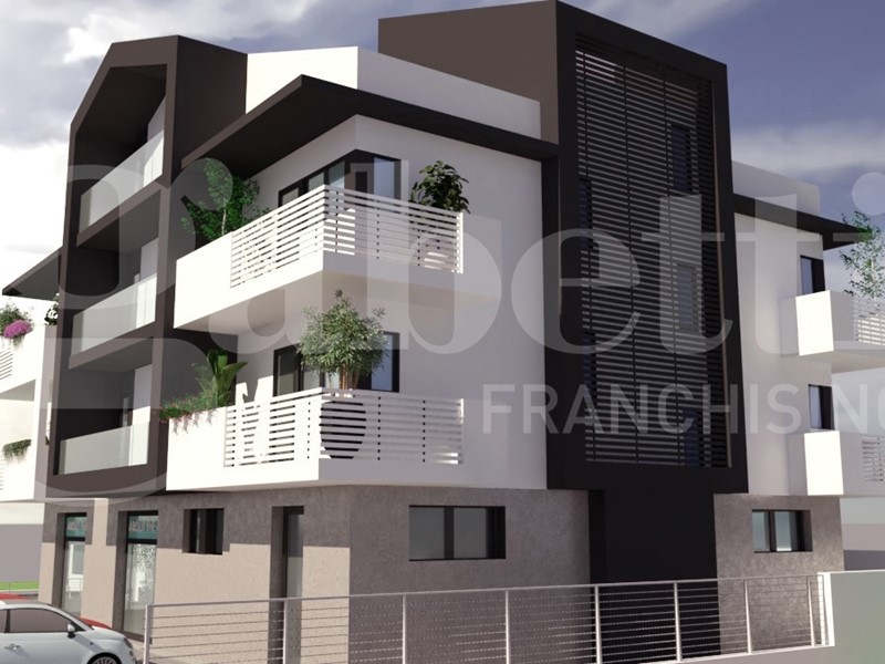 Laboratorio in Affitto a Oristano, 1'200€, 109 m²