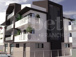 Laboratorio in Affitto a Oristano, 1'200€, 109 m²