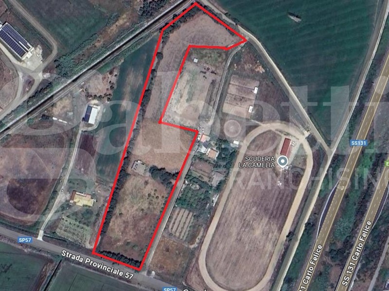Terreno agricolo in Vendita a Oristano, 100'000€, 13485 m²