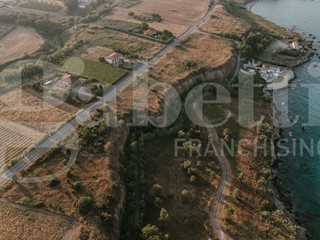 Terreno edificabile in Vendita a Vasto, 700'000€, 21000 m²
