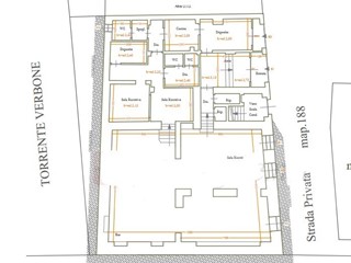 Attività commerciale in Vendita a Vallecrosia, 58'428€, 233 m²