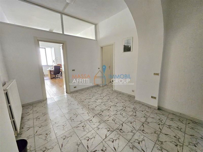 Quadrilocale in Vendita a Massa, 130'000&euro;, 90 m²