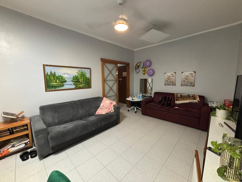 Bilocale in Vendita a Cinisello Balsamo, 160'000€, 70 m²