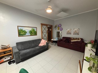 Bilocale in Vendita a Cinisello Balsamo, 160'000€, 70 m²