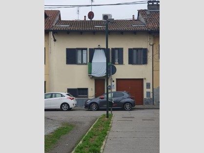 Casa Indipendente in Vendita a Torino, 67'500€, 80 m²
