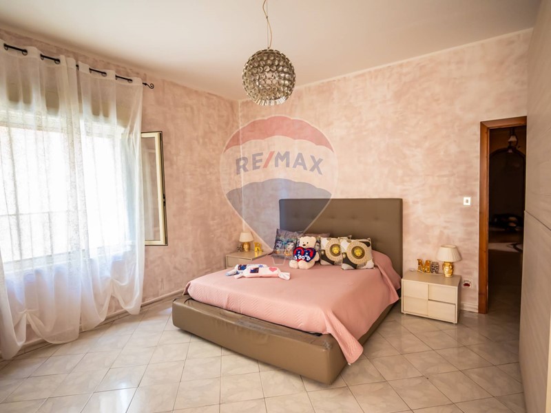 Trilocale in Vendita a Giardini Naxos, 108'000€, 100 m²