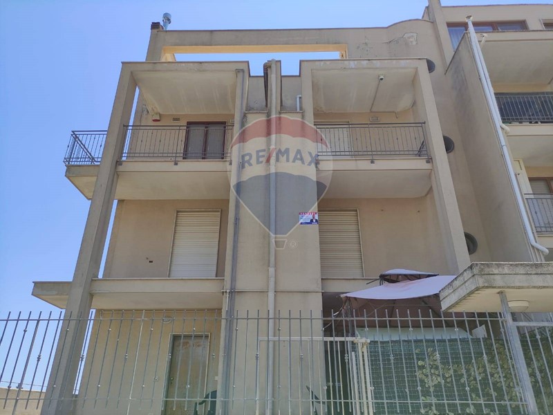 Bilocale in Vendita a Laterza, 155'000€, 100 m²