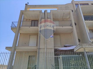 Bilocale in Vendita a Laterza, 155'000€, 100 m²