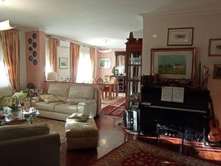 Appartamento in Vendita a Roma, 795'000&euro;, 194 m²