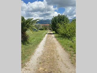 Casa Semi Indipendente in Vendita a Pietrasanta, 348'000€, 200 m²