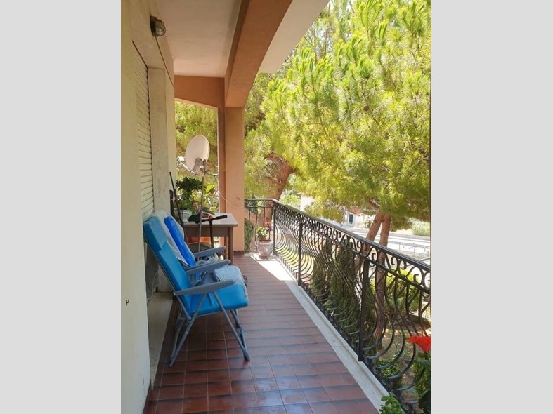 Quadrilocale in Vendita a Bordighera, 260'000€, 100 m², con Box