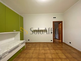 Stanza in Affitto a Catanzaro, zona Lido Casciolino, 270&euro;, 130 m², arredato