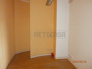 Laboratorio in Affitto a Vicenza, 500€, 90 m²