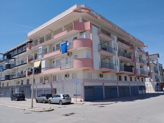 Bilocale in Affitto a Margherita di Savoia, zona copacabana, 800&euro;, 50 m²