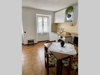 Casa Indipendente in Vendita a Aulla, zona Caprigliola, 80'000€, 80 m², arredato