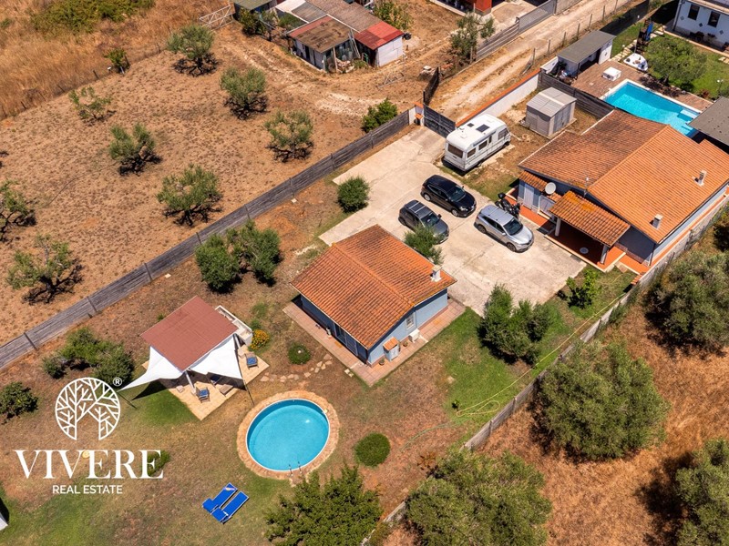 Villa in Vendita a Anzio, 239'000€, 102 m²