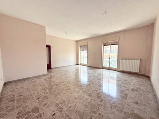 Quadrilocale in Vendita a Siracusa, 82'000&euro;, 123 m²