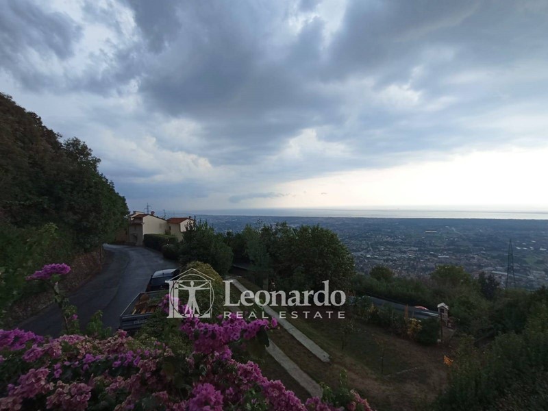 Quadrilocale in Vendita a Pietrasanta, 170'000€, 70 m²