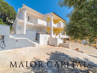 Casa Semi Indipendente in Vendita a Budoni, 490'000€, 160 m²