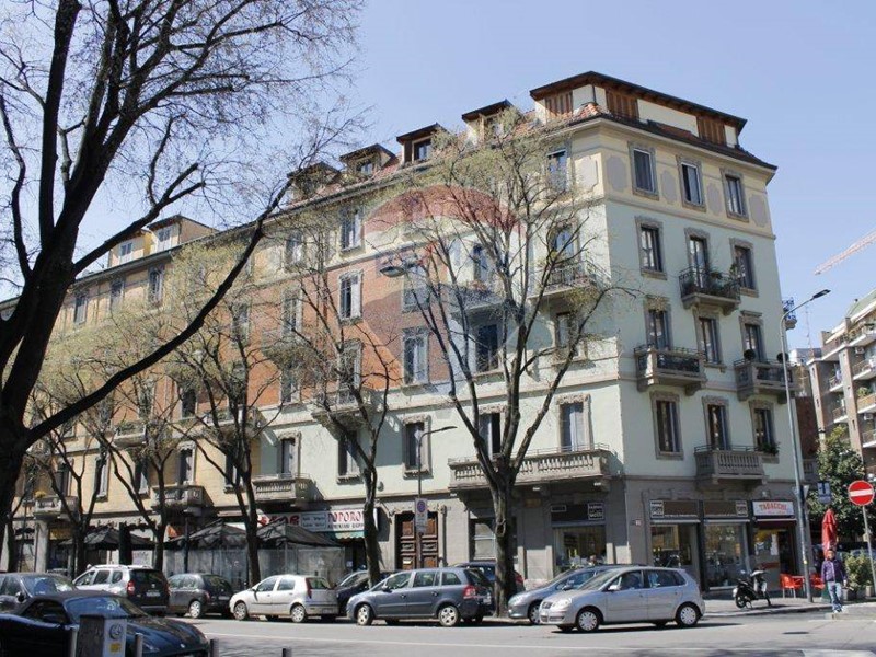 Bilocale in Affitto a Milano, 1'600€, 76 m²