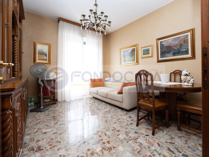 Bilocale in Vendita a Milano, 364'000€, 65 m²