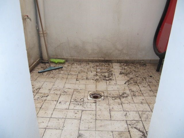 Negozio in Vendita a Brindisi, 110'000&euro;, 100 m²