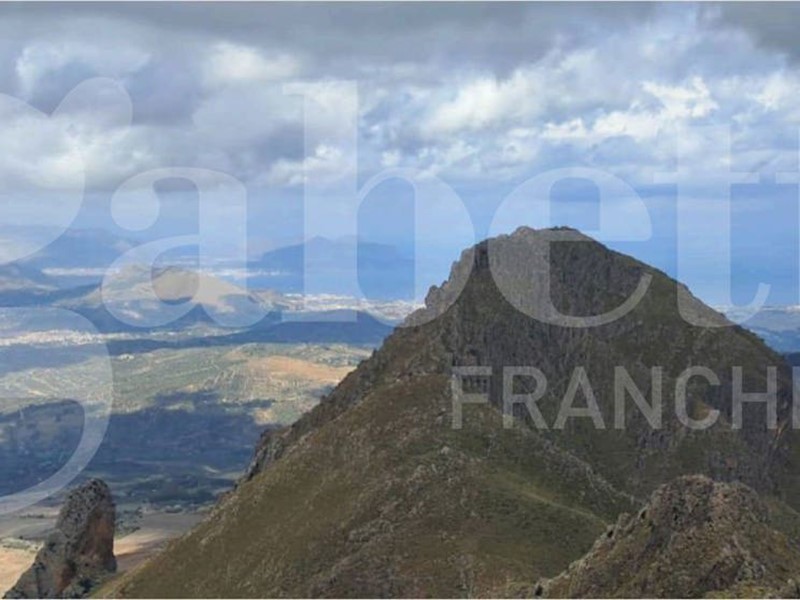 Terreno agricolo in Vendita a Baucina, 1'700€, 966 m²