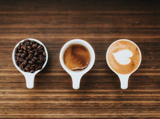 Attività commerciale in Vendita a Alba, 200 m²