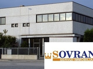 Negozio in Vendita a Termini Imerese, 1'200'000€, 1500 m²