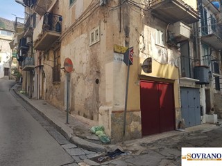 Trilocale in Vendita a Monreale, 35'000&euro;, 70 m²