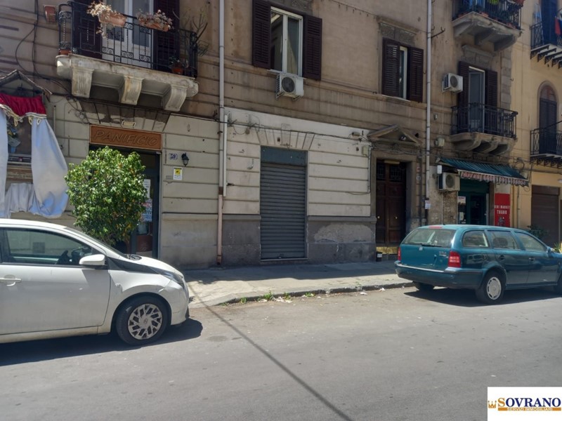 Negozio in Vendita a Palermo, 29'000€, 17 m²
