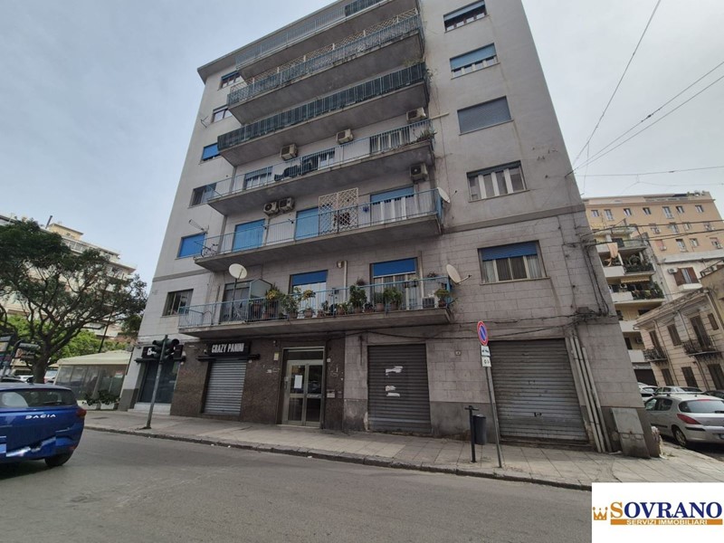 Quadrilocale in Vendita a Palermo, 269'000€, 140 m²