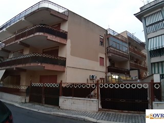 Quadrilocale in Vendita a Isola delle Femmine, 139'000€, 126 m²