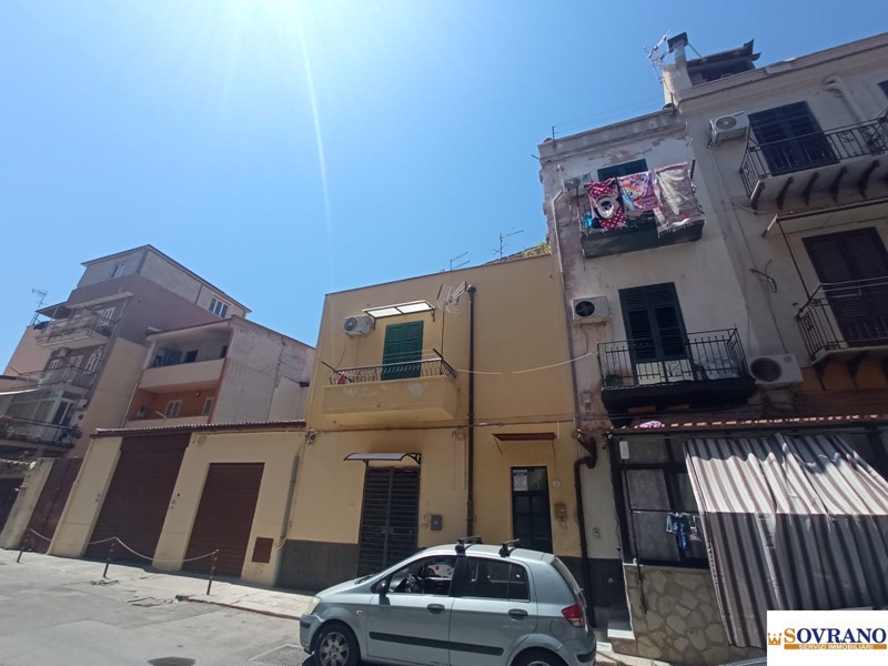 Bilocale in Vendita a Palermo, 65'000€, 70 m²