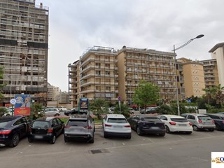 Appartamento in Vendita a Palermo, 340'000€, 165 m²