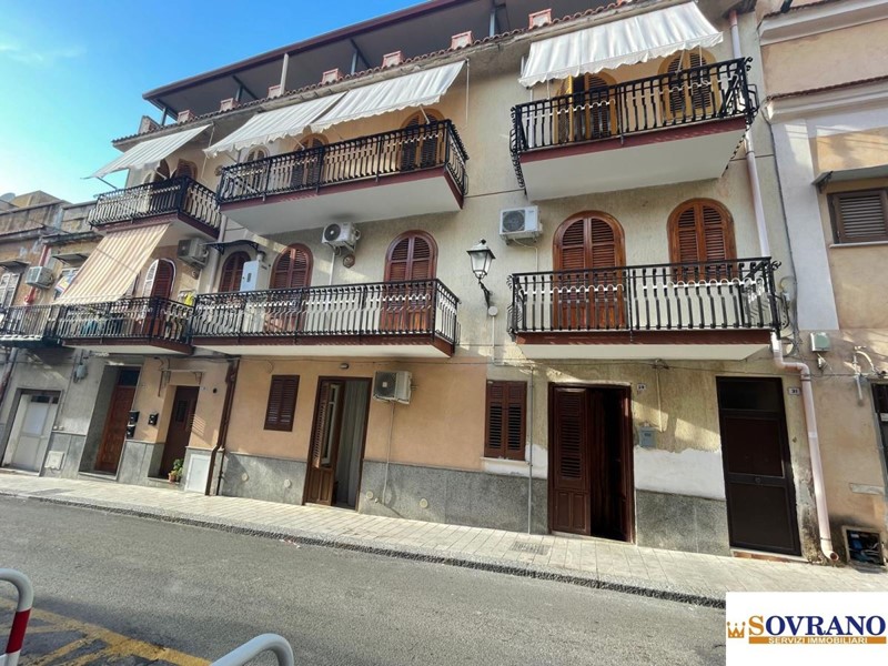 Appartamento in Vendita a Capaci, 200'000€, 160 m²