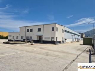 Negozio in Vendita a Carini, 2'500'000€, 2471 m²