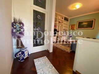 Villa in Vendita a Cascina, zona San Lorenzo Alle Corti, 470'000€, 150 m²