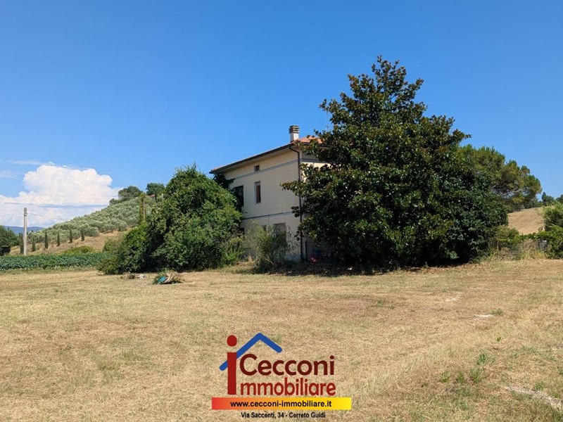 Casa Indipendente in Vendita a Cerreto Guidi, 310'000€, 240 m², con Box