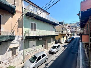 Appartamento in Vendita a Villabate, 168'000€, 254 m²