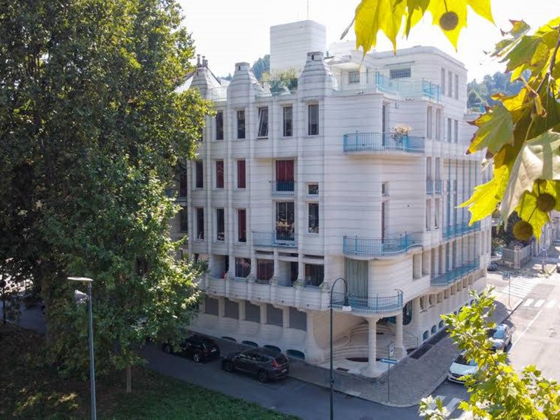 Ufficio in Affitto a Torino, 4'500€, 320 m²