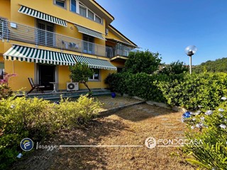 Trilocale in Vendita a Varazze, 300'000€, 70 m²