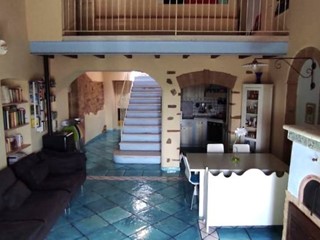 Rustico in Vendita a Poggibonsi, 240'000€, 120 m²